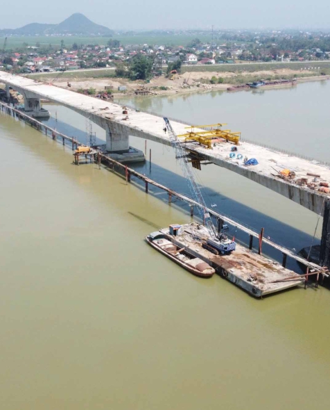 Cầu Hưng Đức, Cao tốc Bắc -Nam đoạn Diễn Châu, Bãi Vọt 